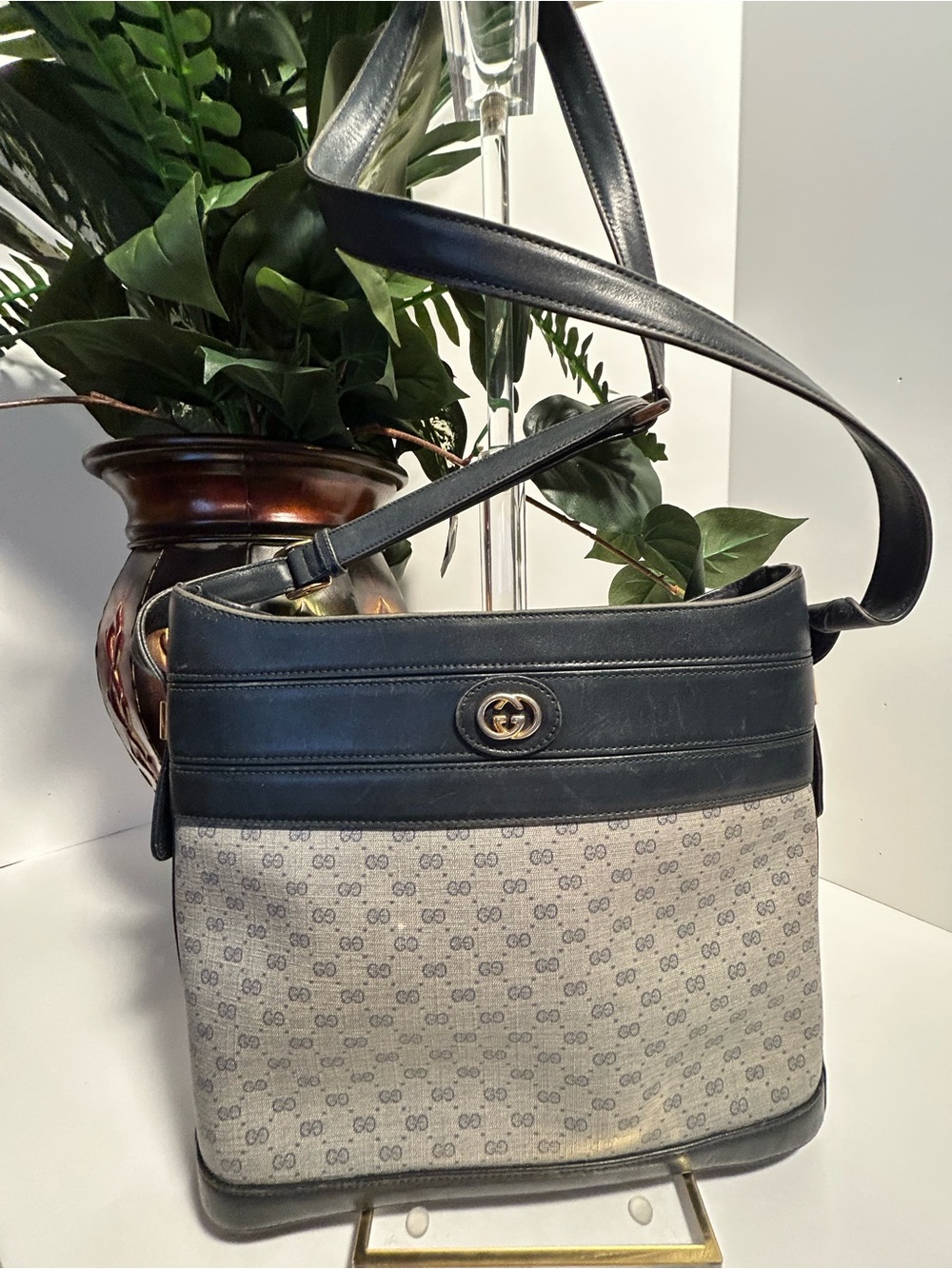 ✨ Vintage Gucci Navy GG Monogram Shoulder Bag / Crossbody ✨